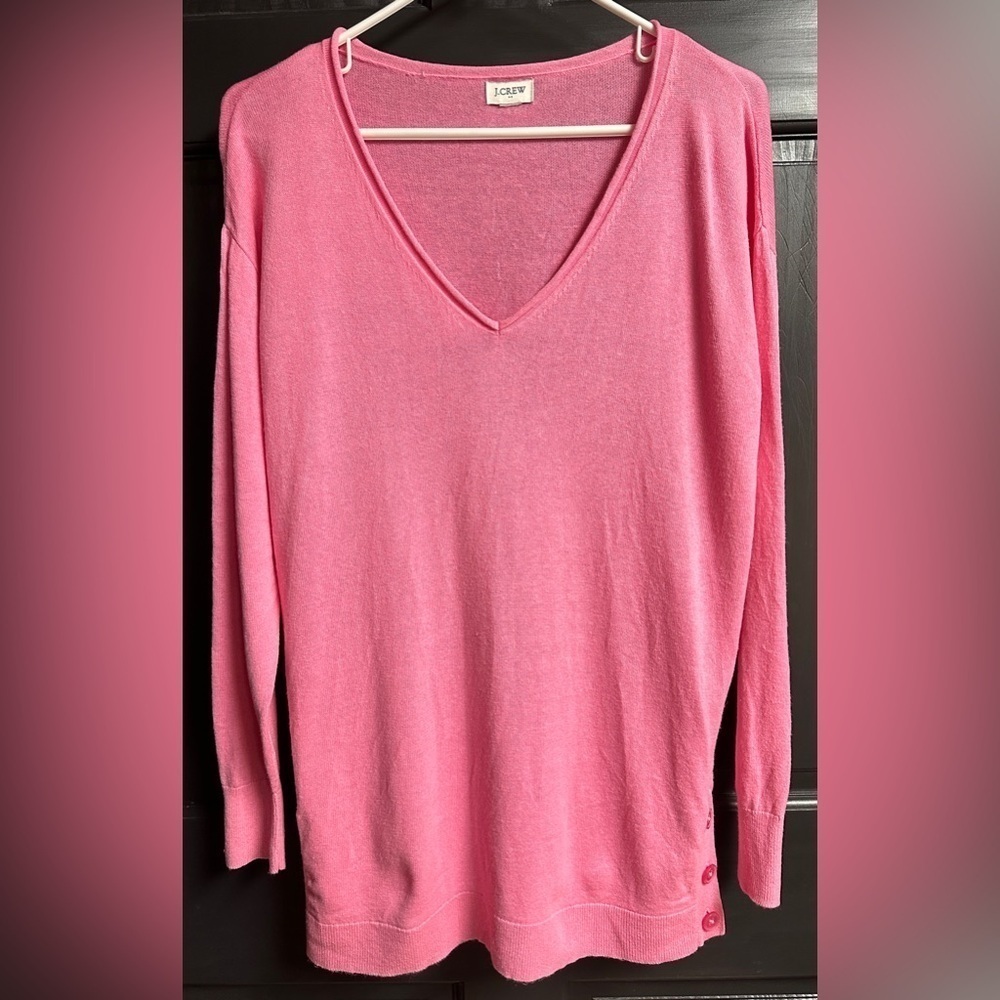 J Crew Lightweight Pink Sweater V Neck Tags Missing but Measures as Women’s Sz L